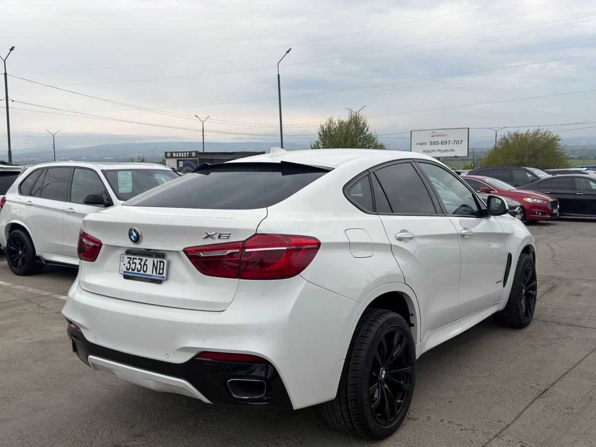 BMW X6 - фото 5