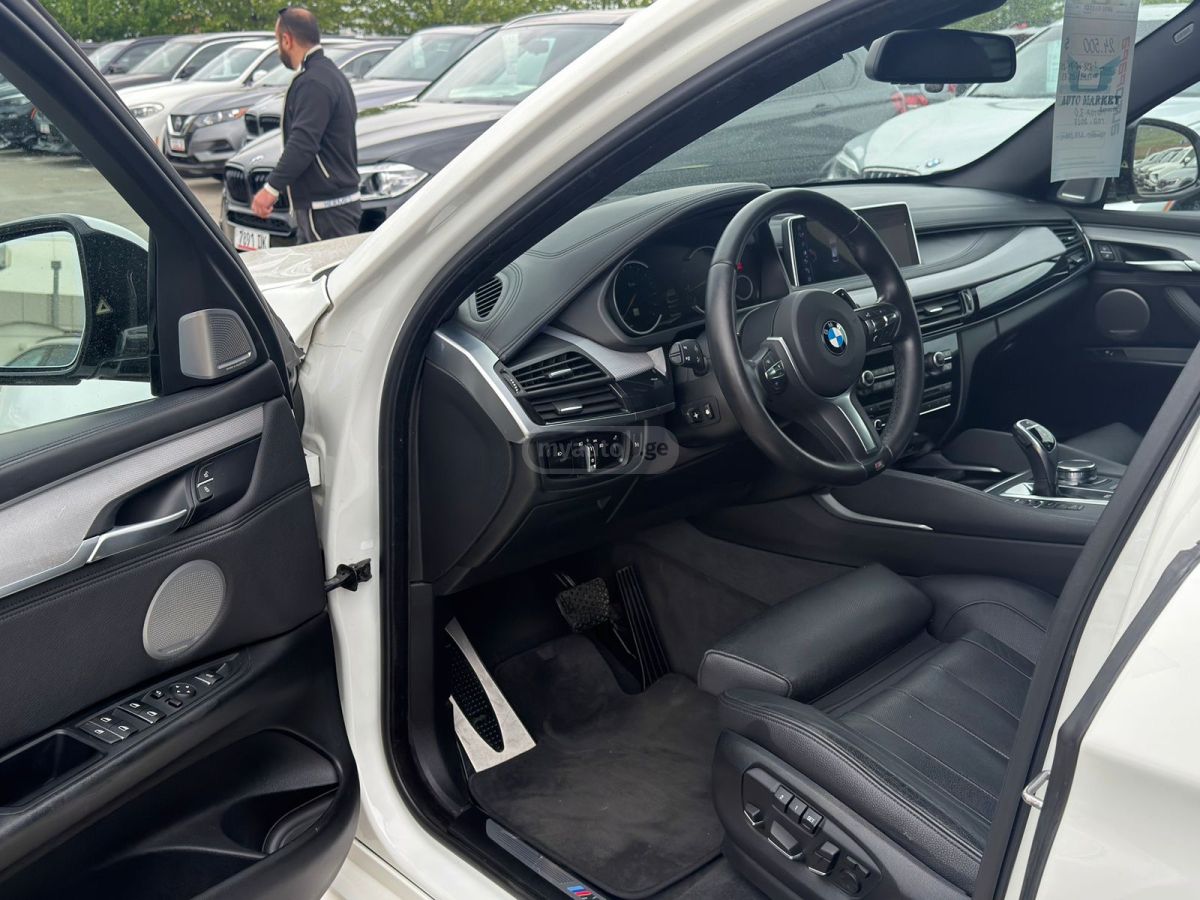 BMW X6 - фото 6