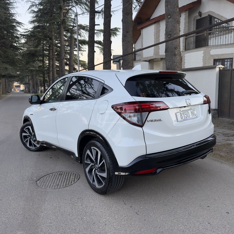 Honda Vezel - фото 7