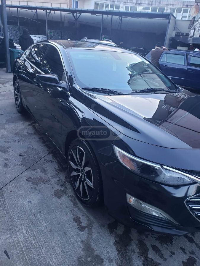 Chevrolet Malibu - фото 1