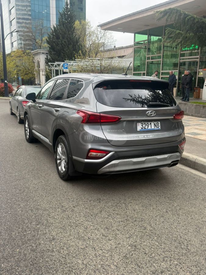 Hyundai Santa Fe - фото 3