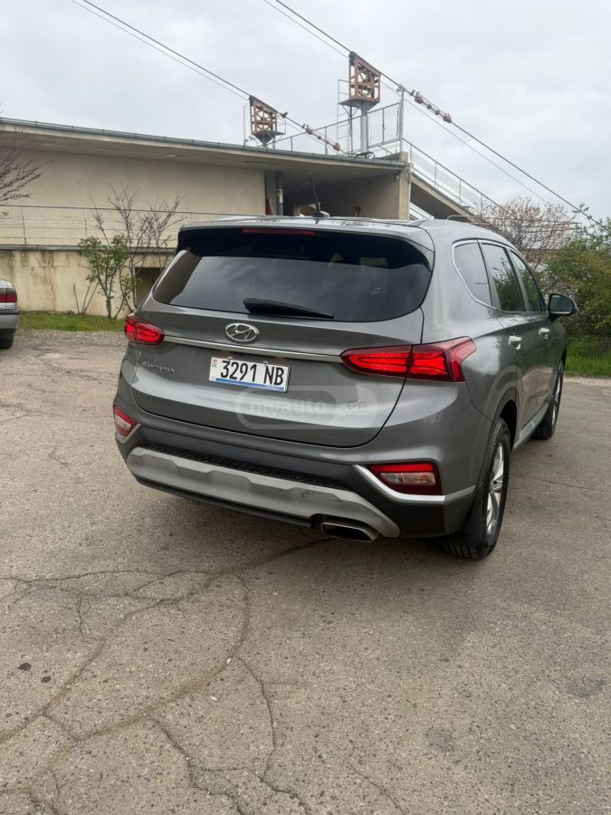 Hyundai Santa Fe - фото 8