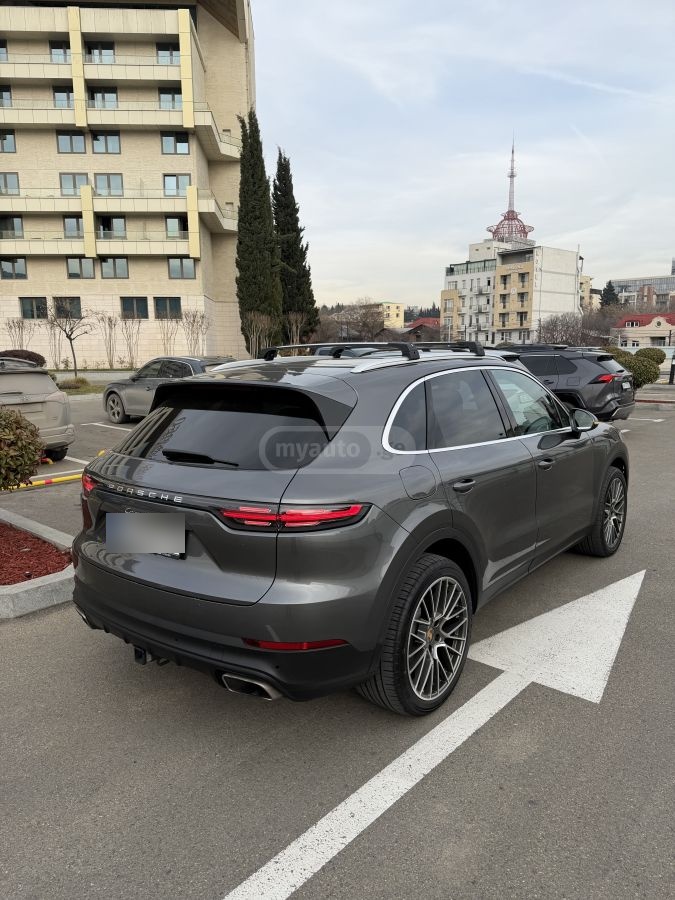 Porsche Cayenne - фото 5
