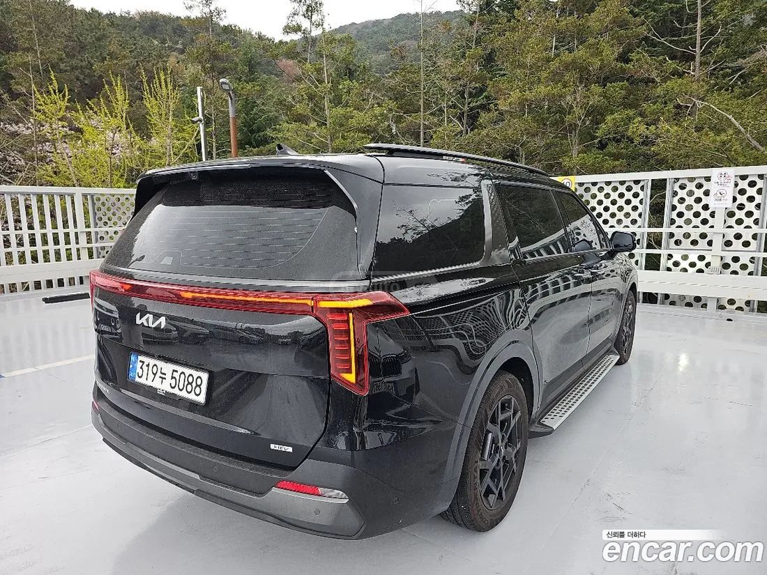 Kia Sedona 2025 — миниатюра 7