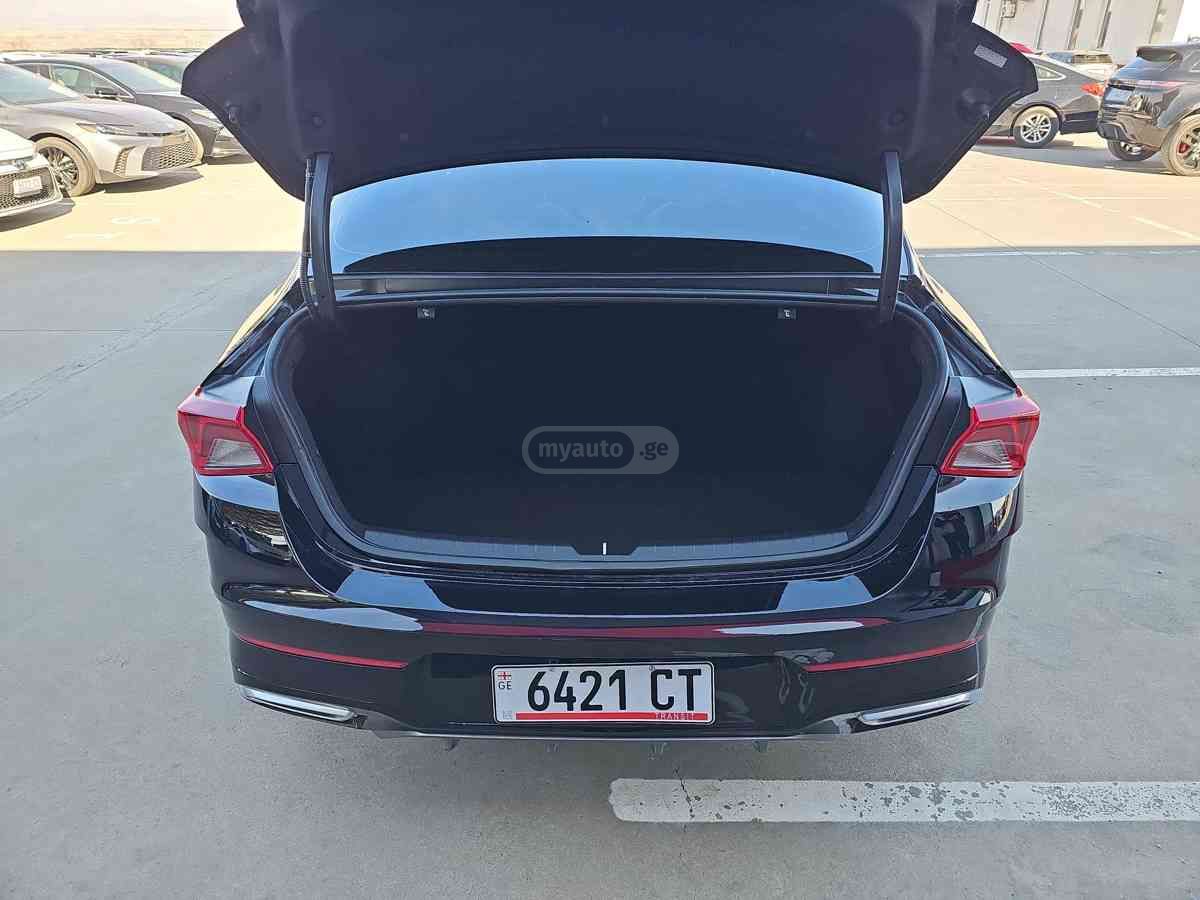 Kia Kia K5 — миниатюра 10