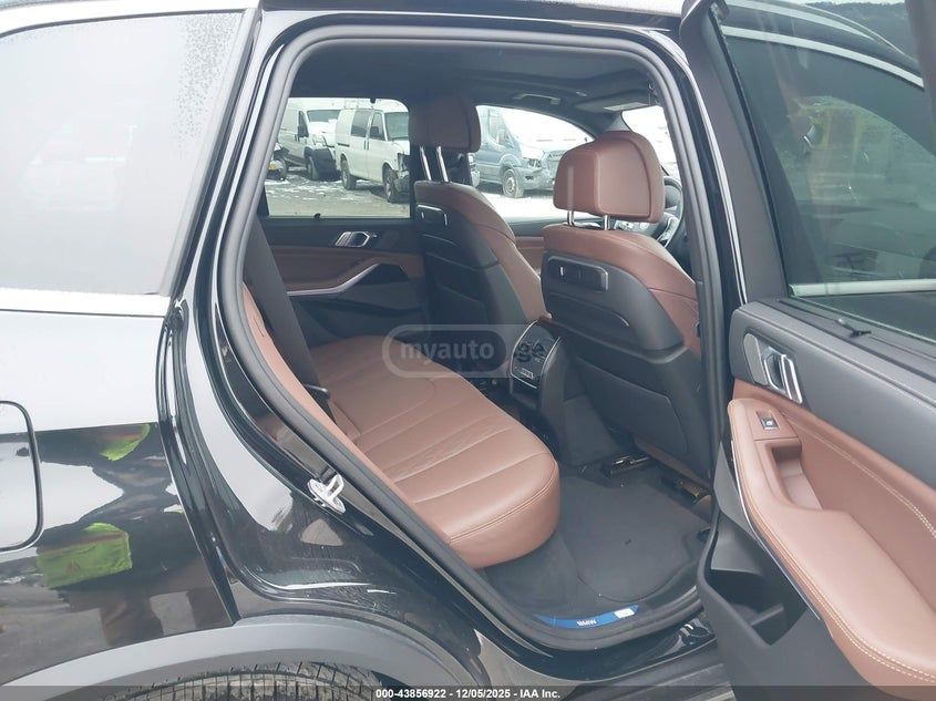 BMW X5 2025 — миниатюра 8