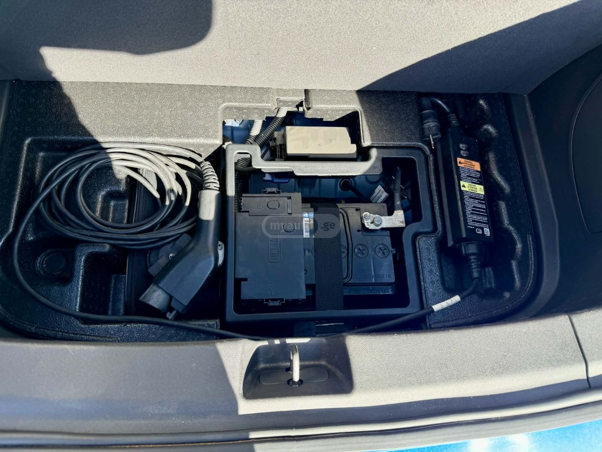 Chevrolet Volt - фото 11