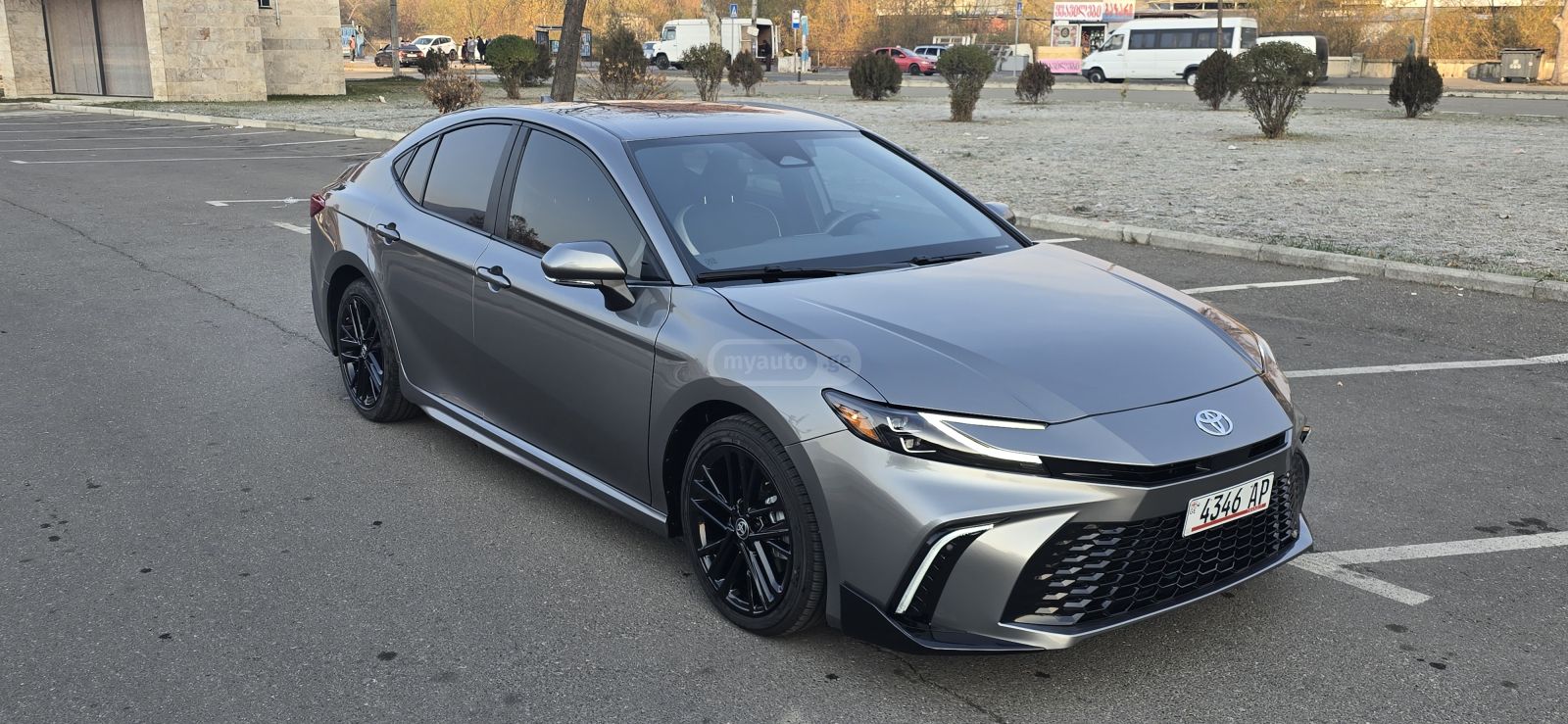 Toyota Camry - фото 5