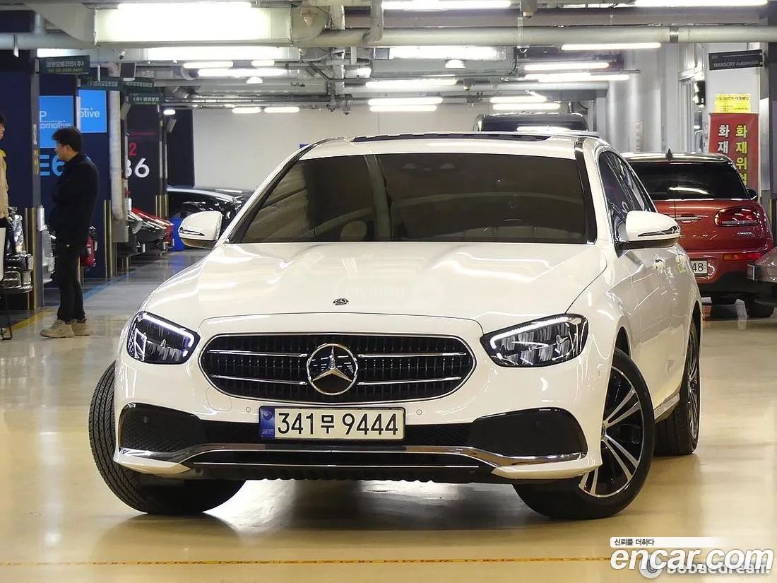 Mercedes-Benz E 63 AMG 2021 — миниатюра 3