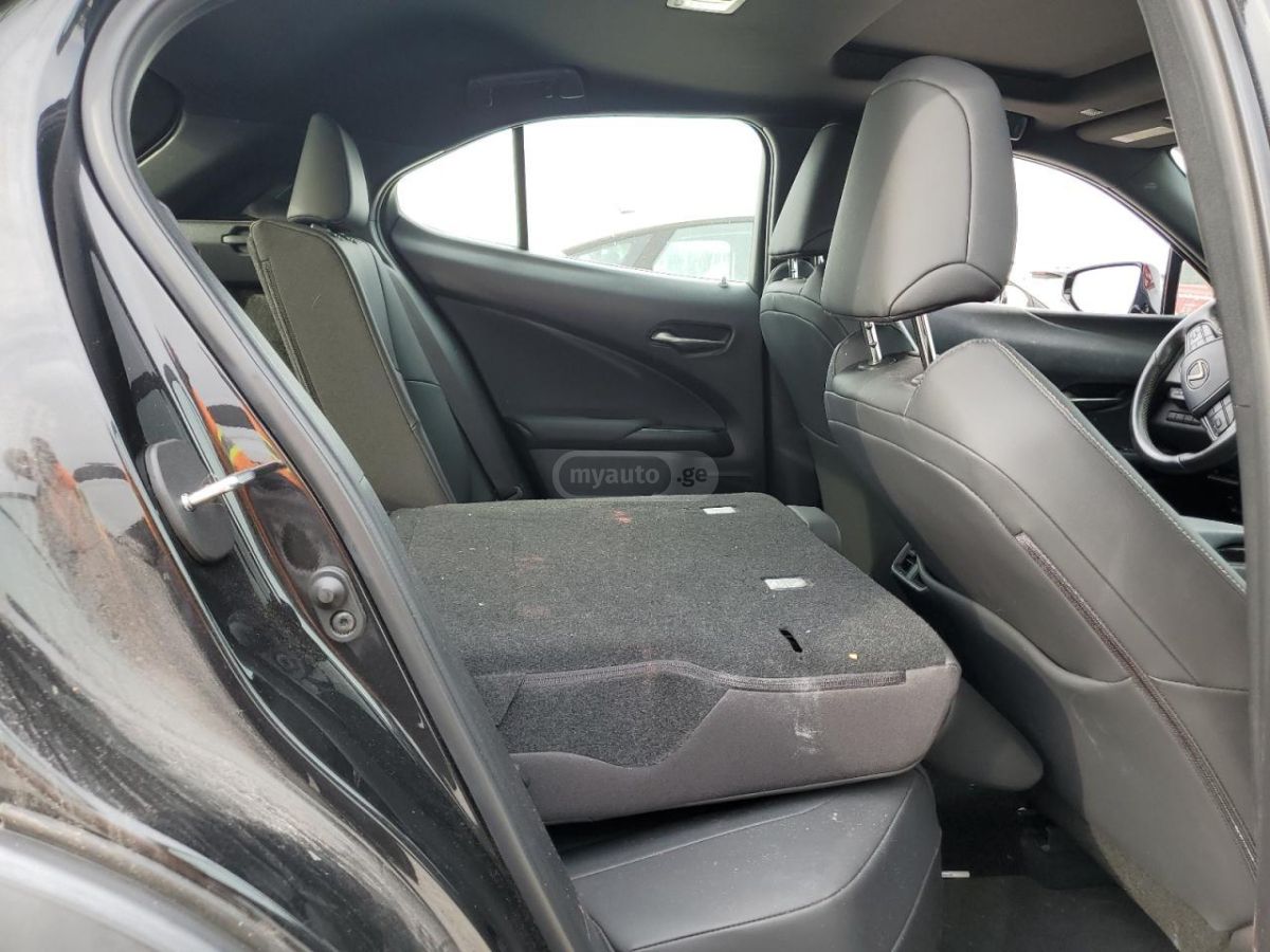 Lexus Base 4dr Front-Wheel Drive CVT — миниатюра 10