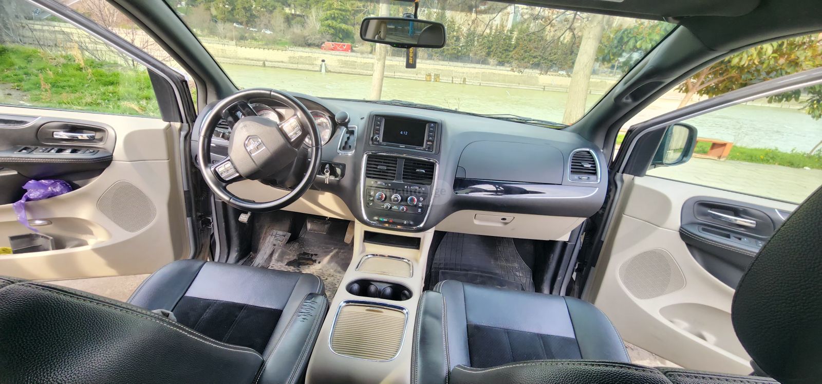 Dodge Caravan - фото 3