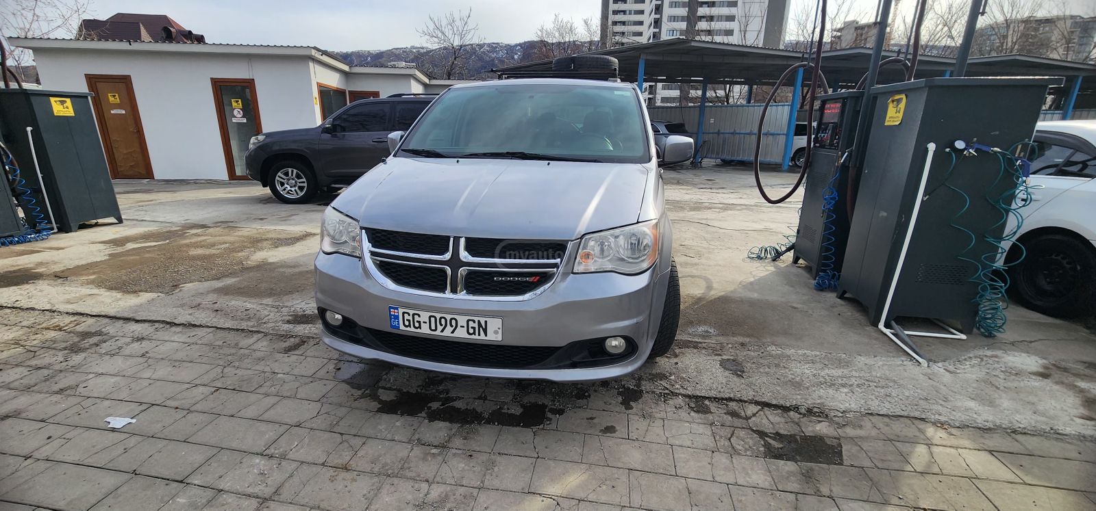 Dodge Caravan - фото 5