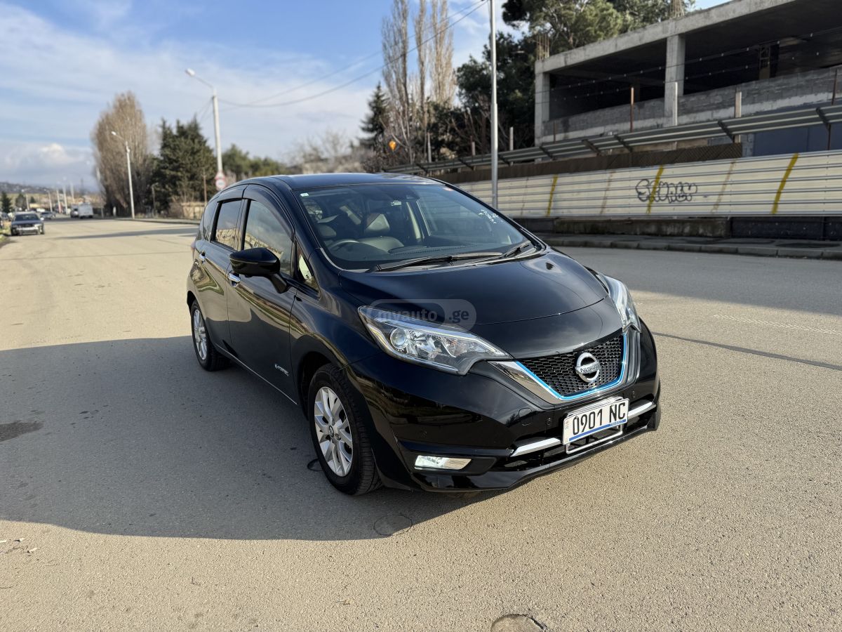 Nissan Note - фото 2