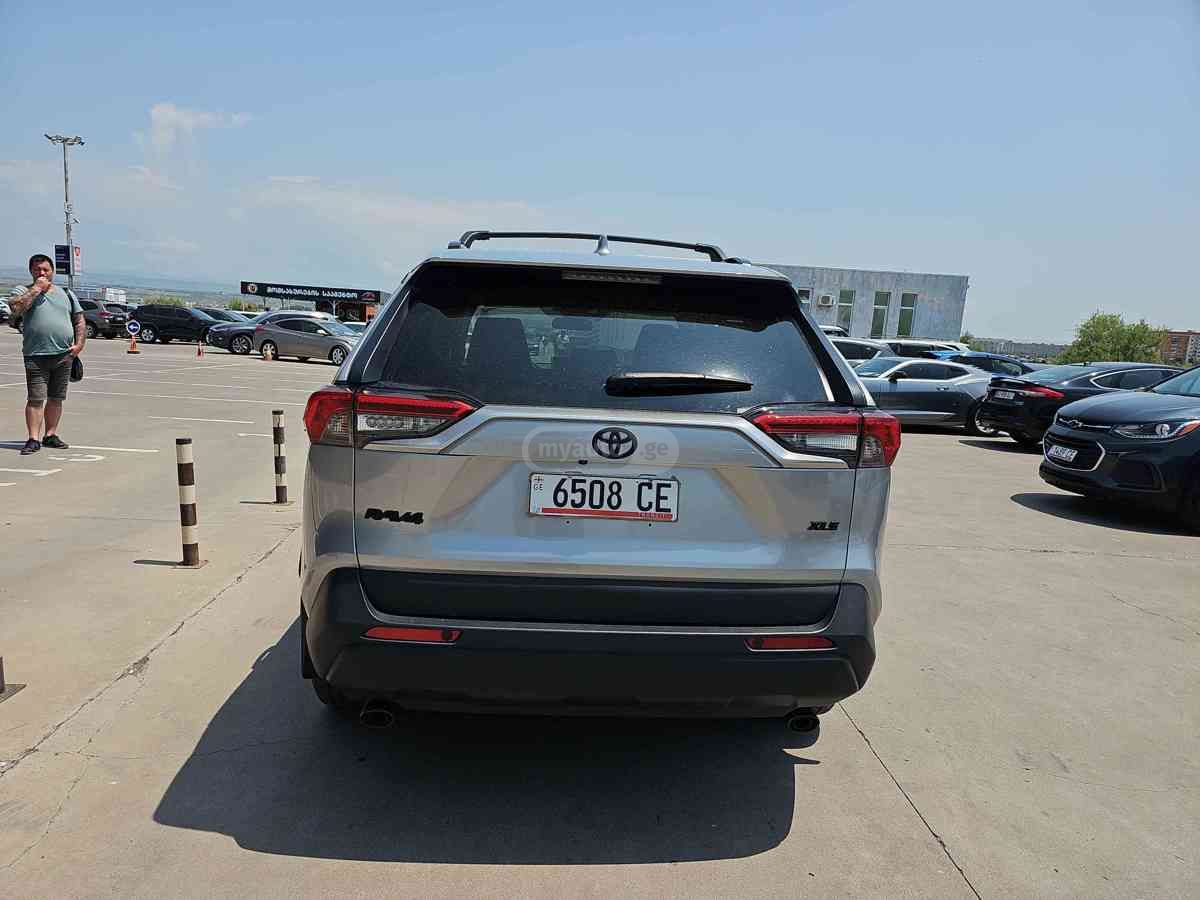 Toyota Toyota RAV4 — миниатюра 5