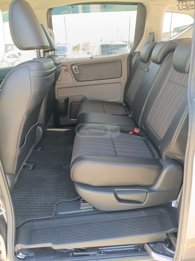 Honda Freed - фото 14