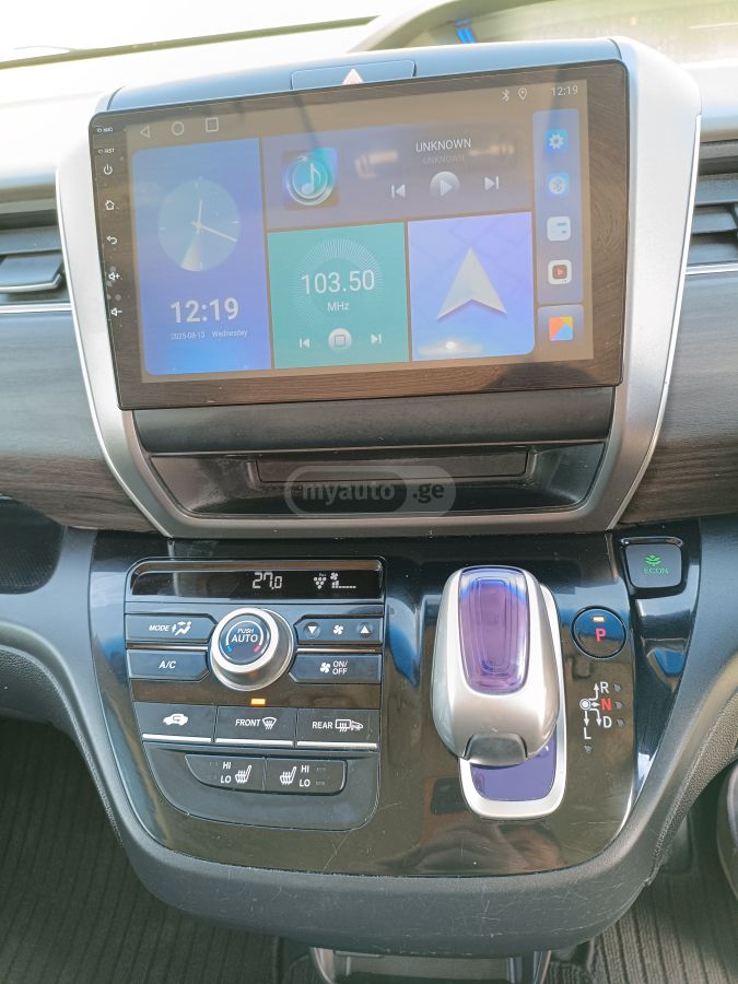 Honda Freed - фото 9