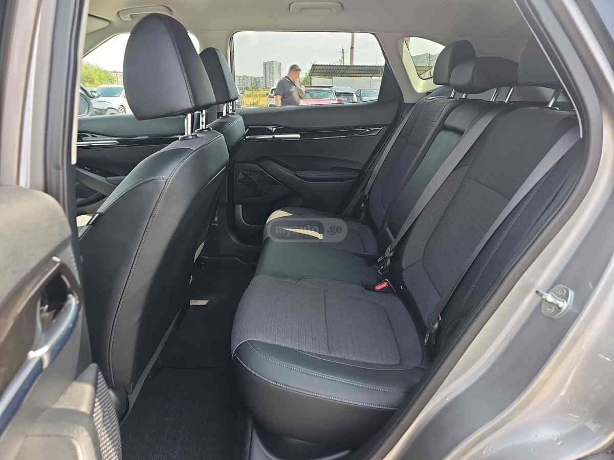 Kia EcoSport Kia Seltos 2022 — миниатюра 7