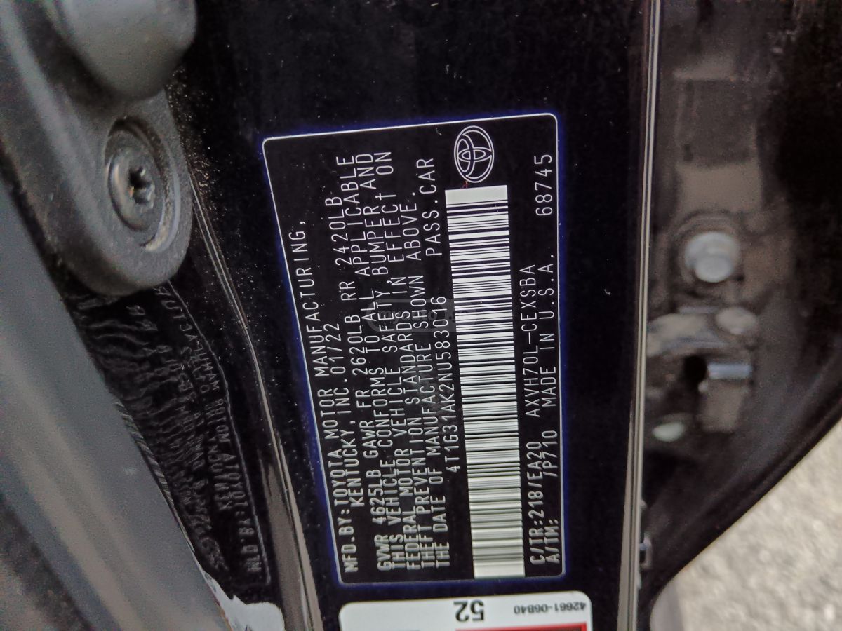 Toyota SE Nightshade 4dr Front-Wheel — миниатюра 14