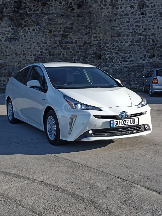 Toyota Prius - фото 3