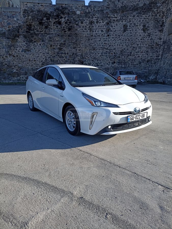 Toyota Prius - фото 8
