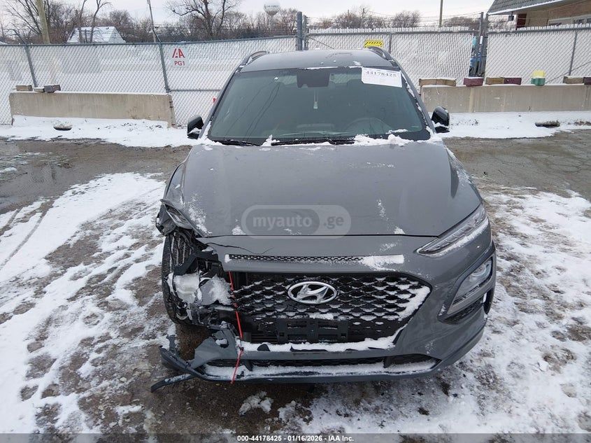 Hyundai NIGHT 4dr Front-Wheel Drive Au — миниатюра 11