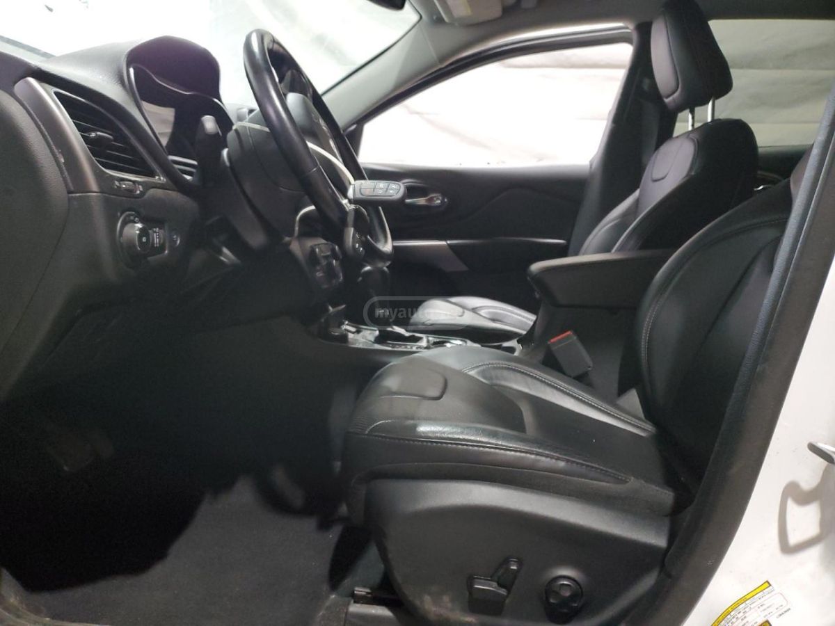 Jeep Limited 4dr 4x4 Automatic — миниатюра 7