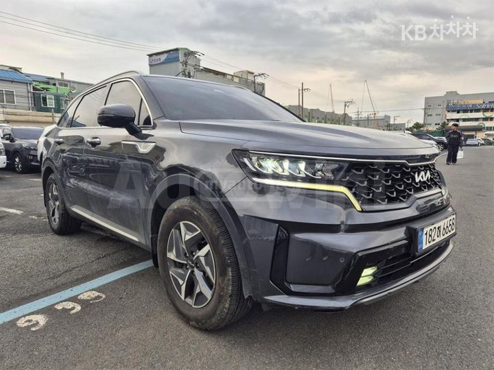 Kia Sorento - фото 2