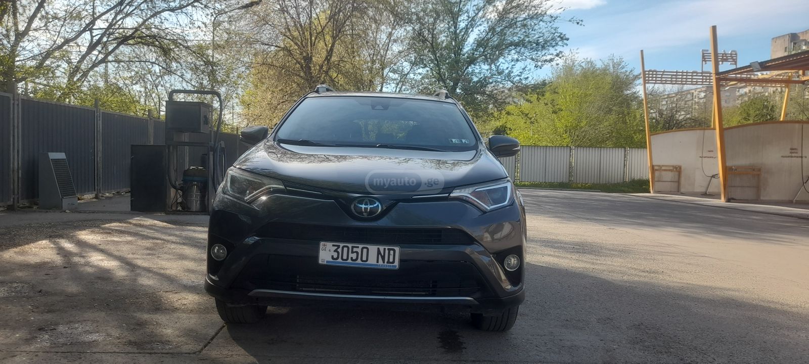 Toyota Rav 4 - фото 1