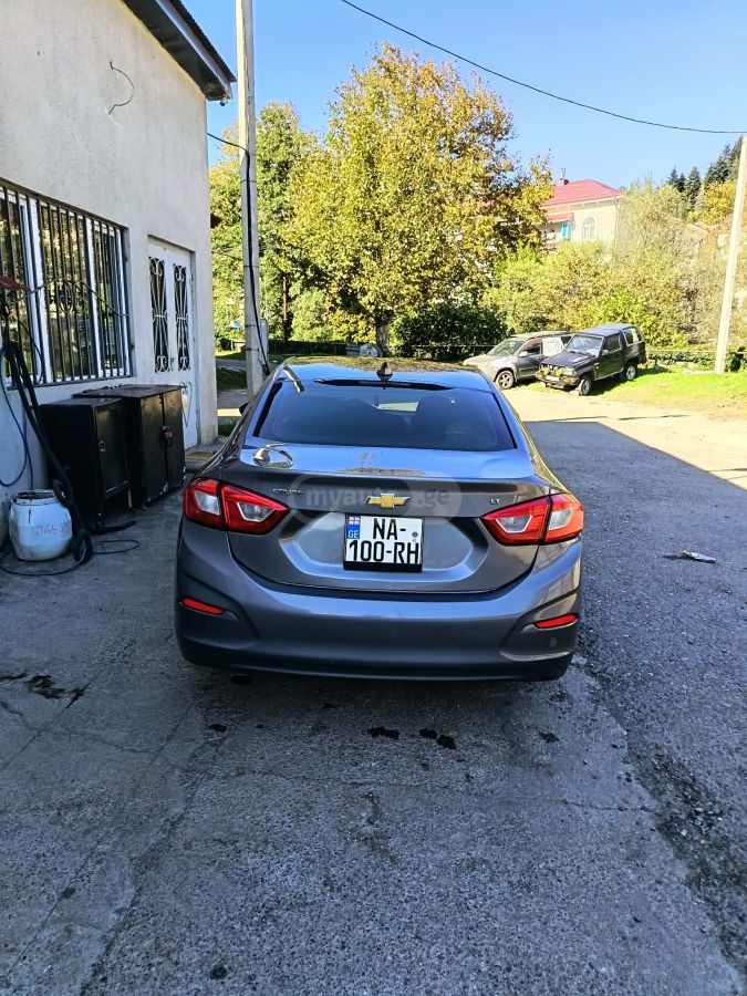 Chevrolet Cruze - фото 5