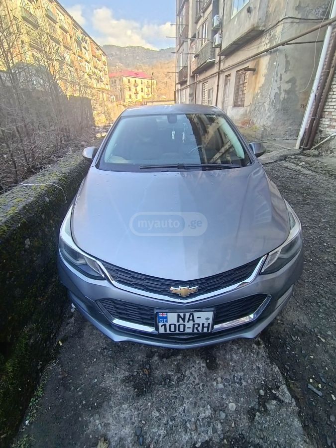 Chevrolet Cruze - фото 8