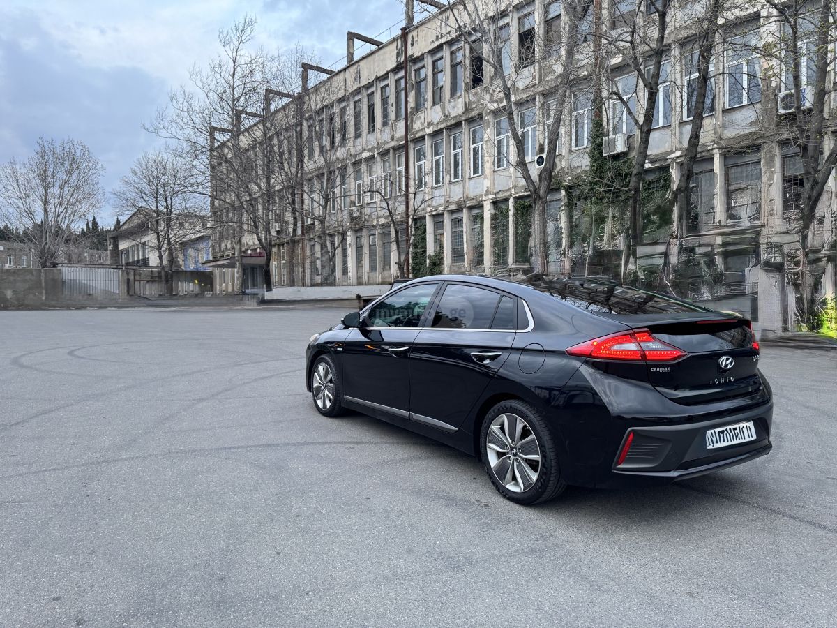 Hyundai Ioniq - фото 4