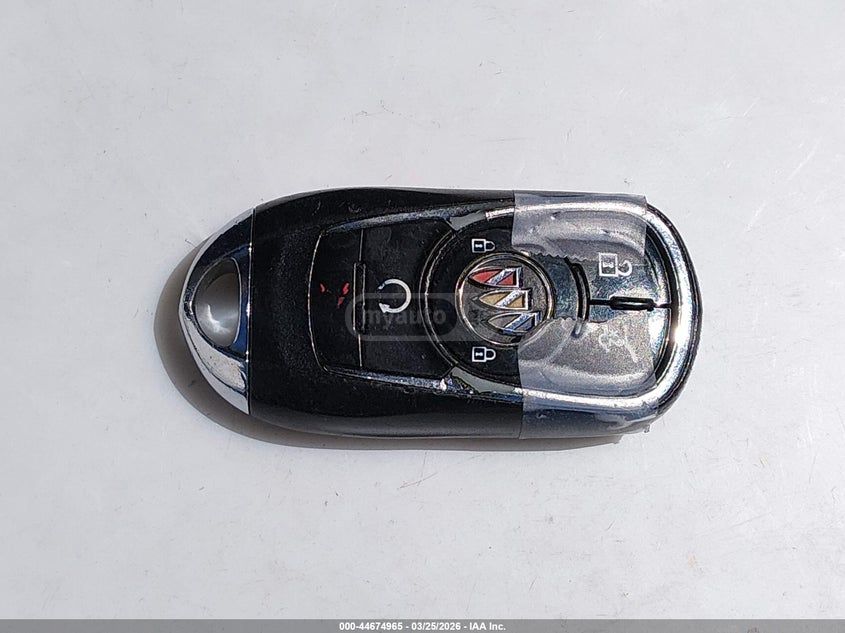 Buick Enclave - фото 10