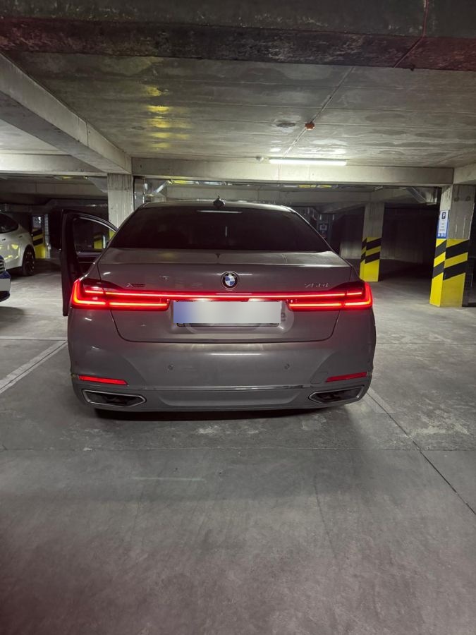 BMW 750 - фото 15