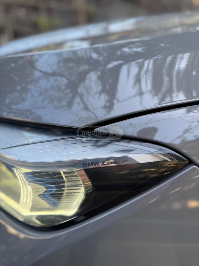 BMW 750 - фото 3