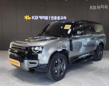 Land Rover Defender 130