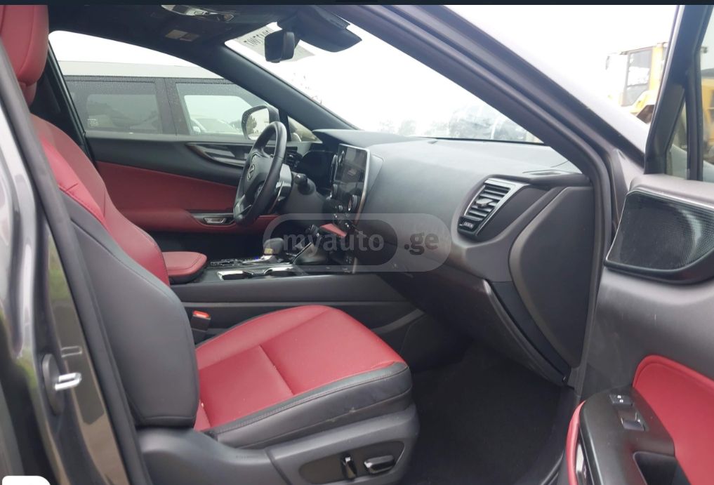 Lexus NX 350 - фото 3