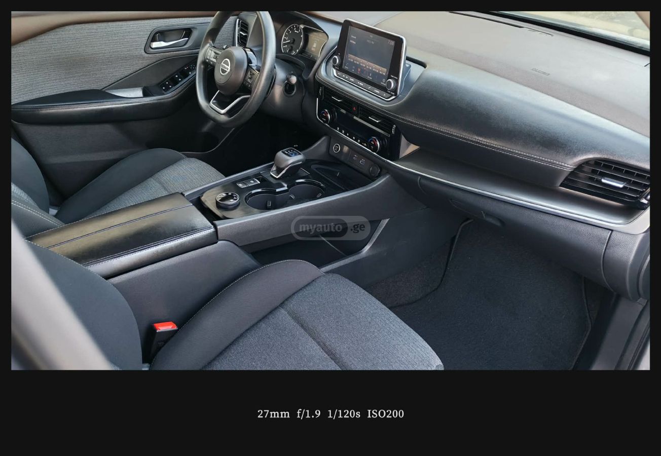 Nissan SV 4dr All-Wheel Drive CVT — миниатюра 11