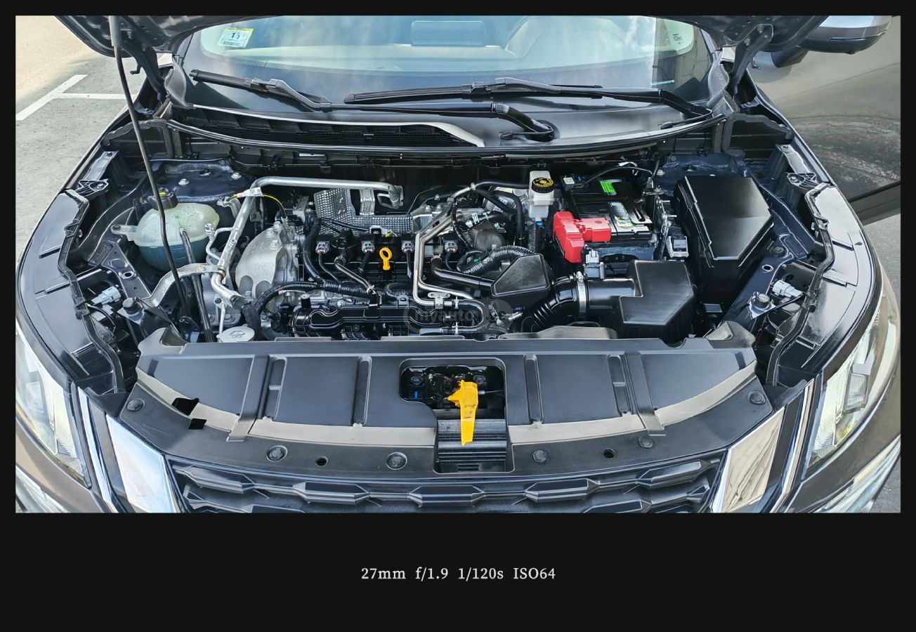 Nissan SV 4dr All-Wheel Drive CVT — миниатюра 8