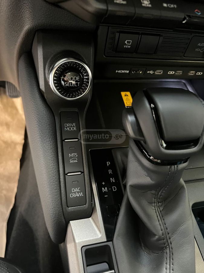 Toyota Land Cruiser Prado - фото 6