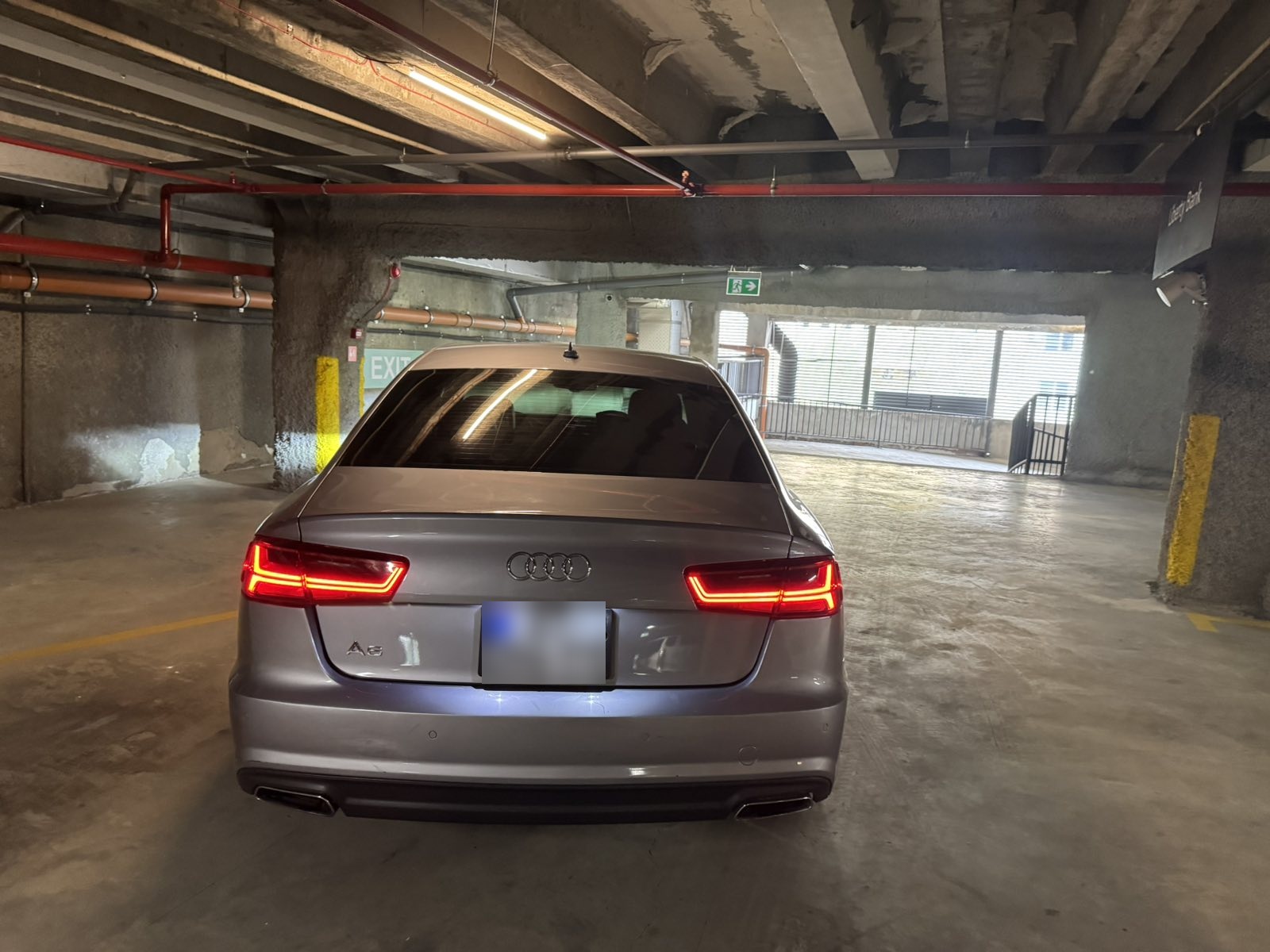 Audi A6 - фото 4