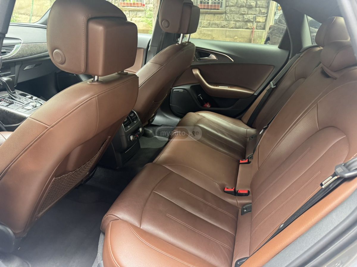 Audi A6 - фото 8
