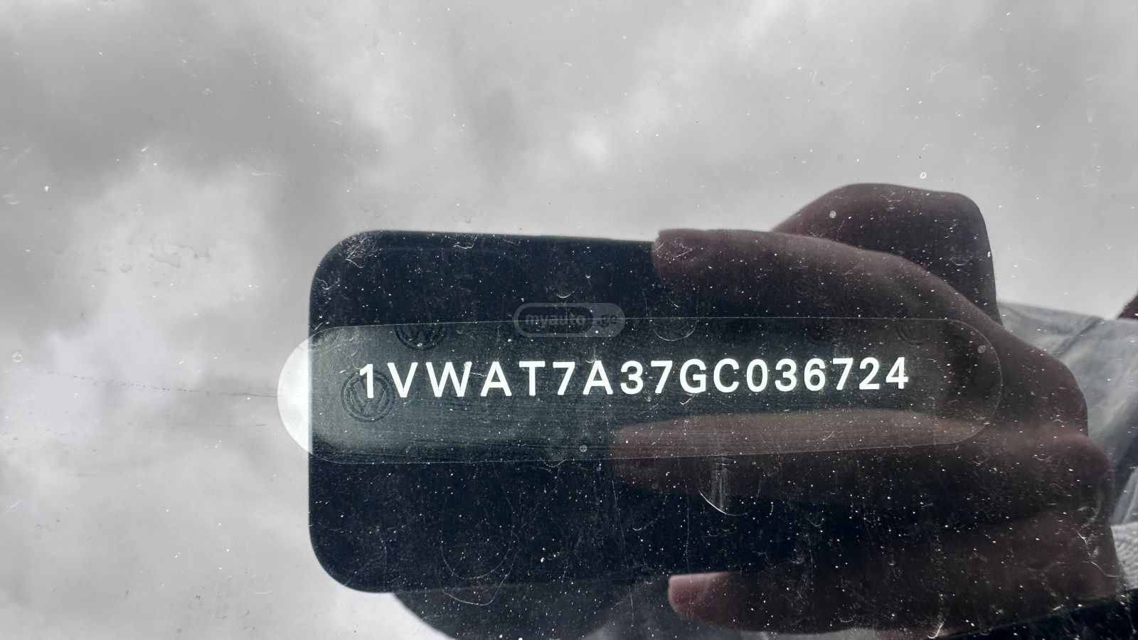 Volkswagen Passat - фото 7