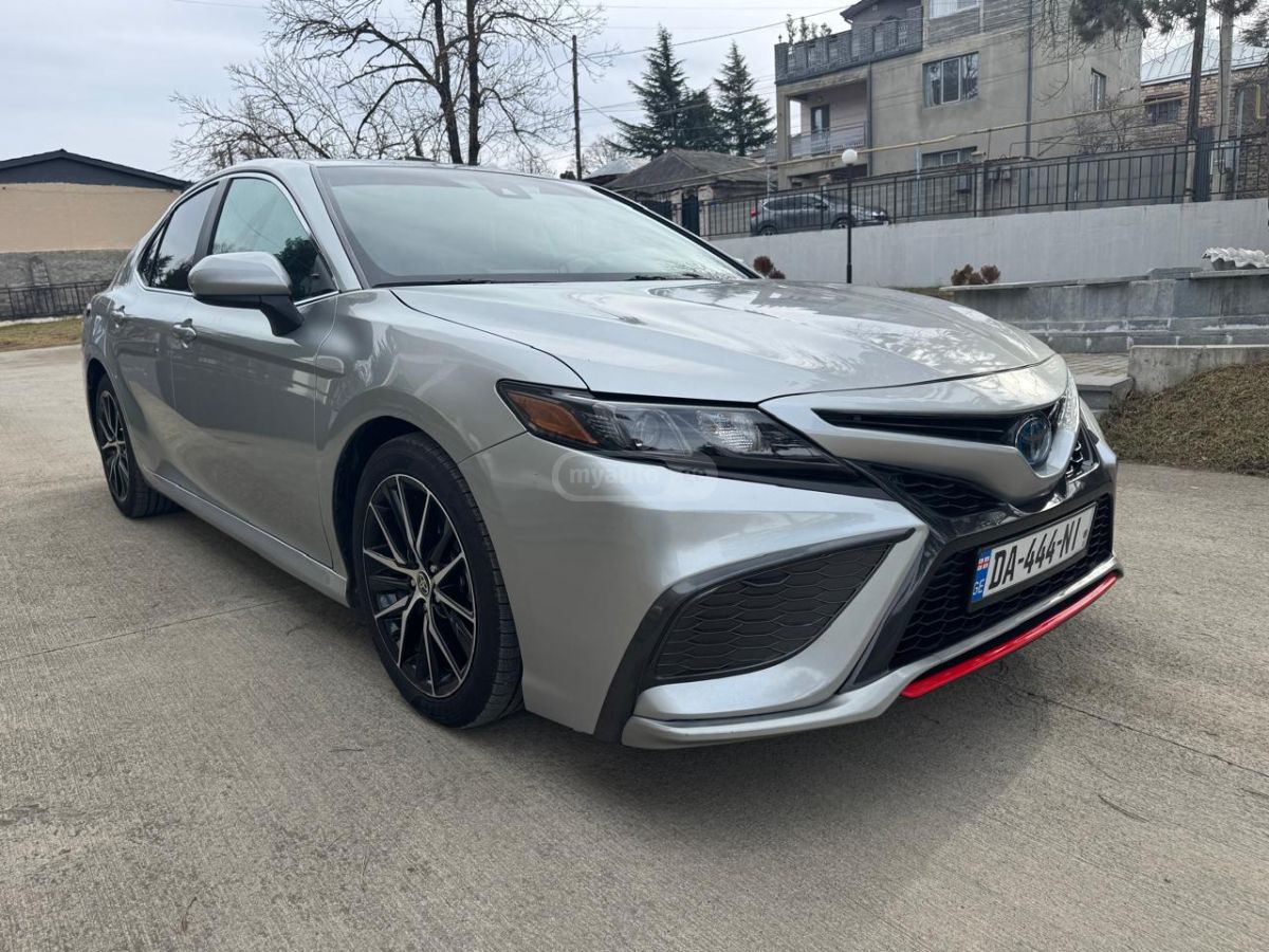 Toyota Camry - фото 10