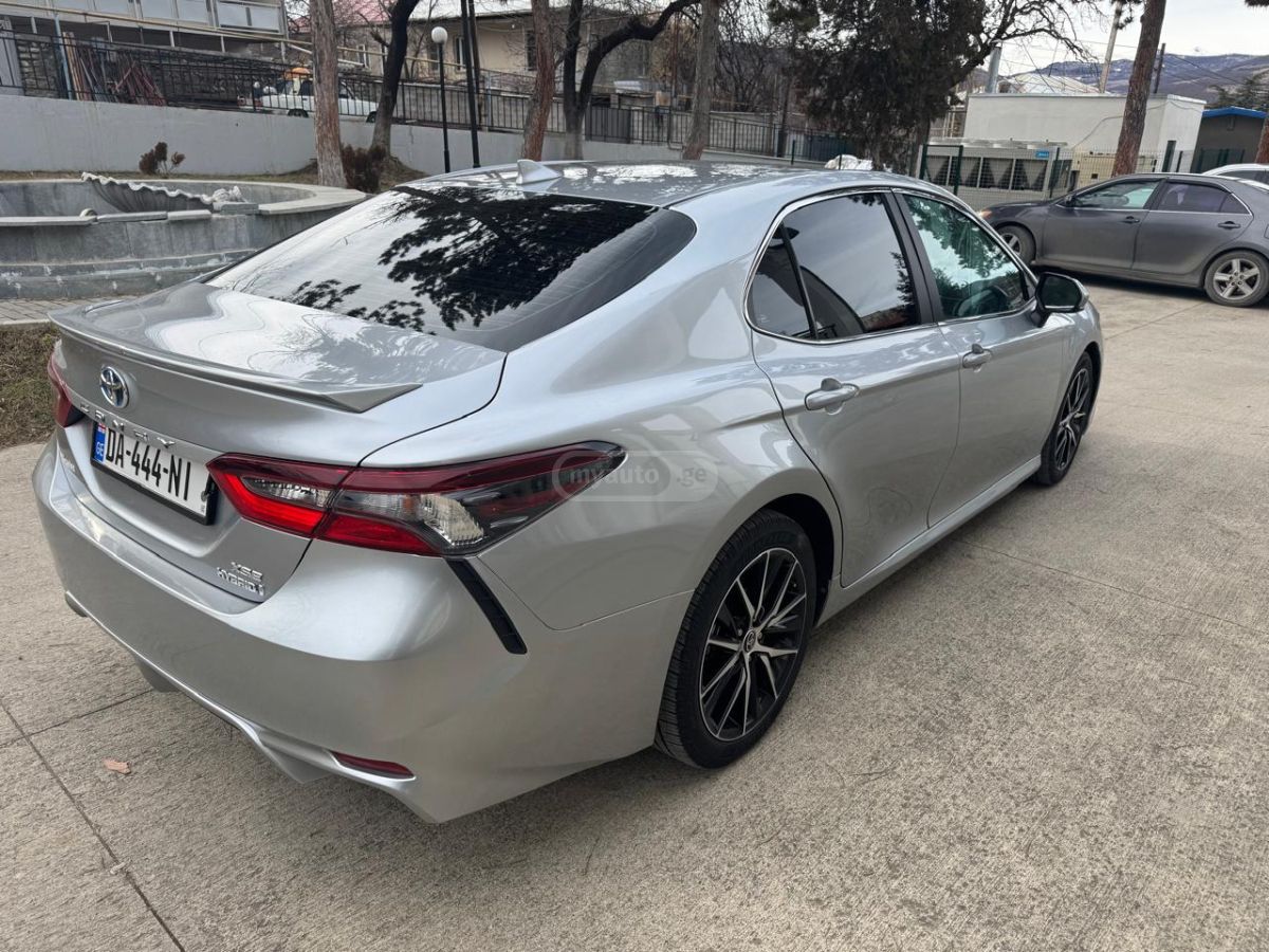 Toyota Camry - фото 9