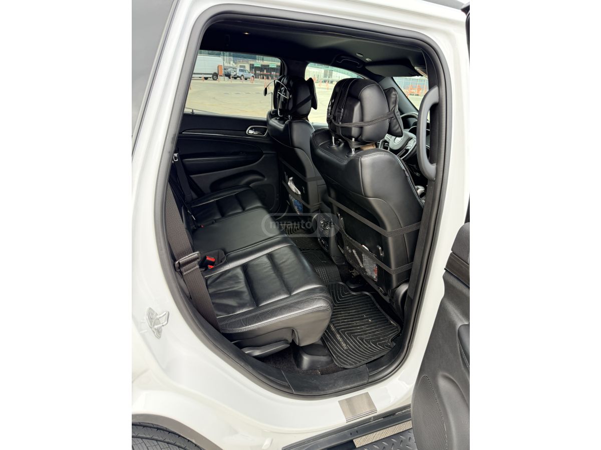 Jeep Grand Cherokee - фото 6