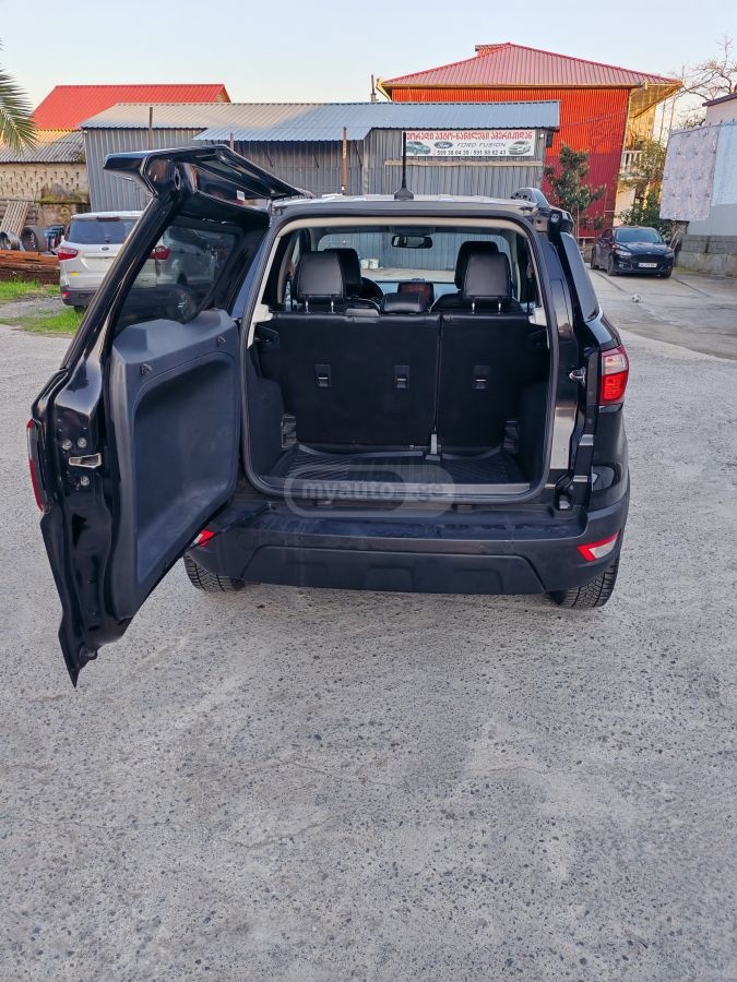 Ford SES 4x4 Sport Utility Automati — миниатюра 11