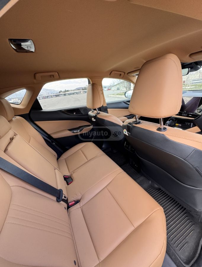 Lexus NX 250 2025 — миниатюра 11