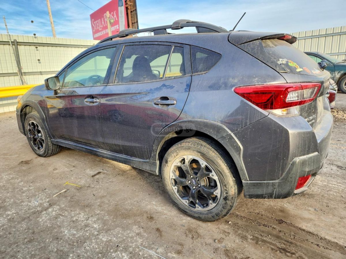 Subaru Crosstrek - фото 2
