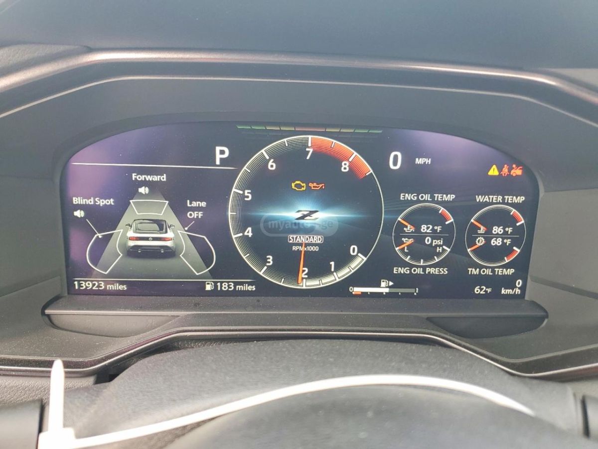 Nissan 370 Z 2025 — миниатюра 9