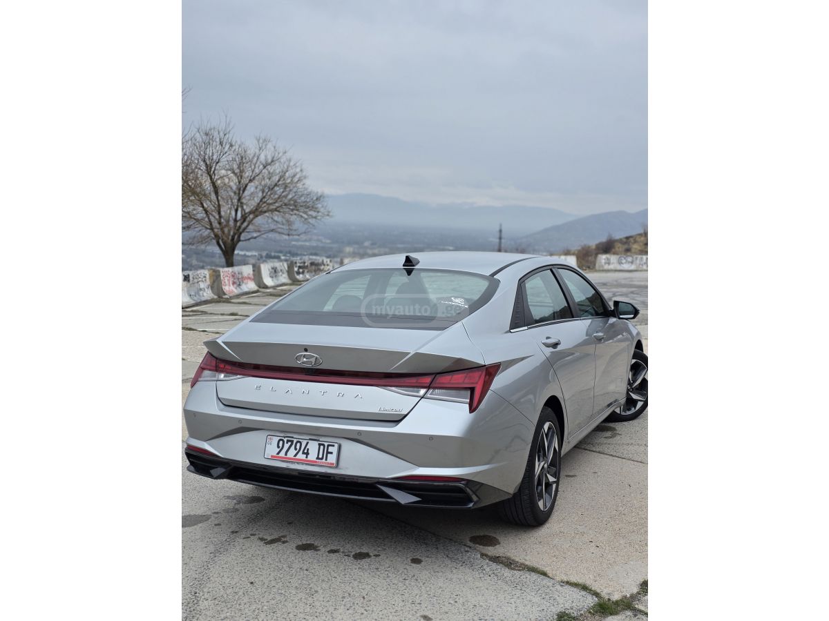 Hyundai Limited 4dr Sedan CVT — миниатюра 3